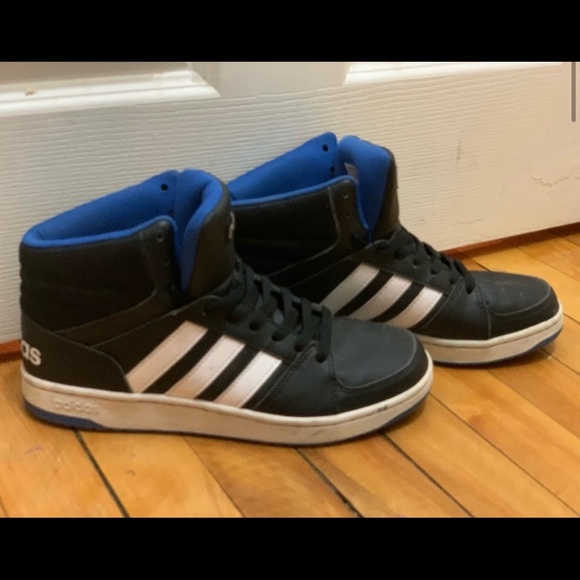 Adidas shoes MALE 6 1/2 - Picture 2 of 4